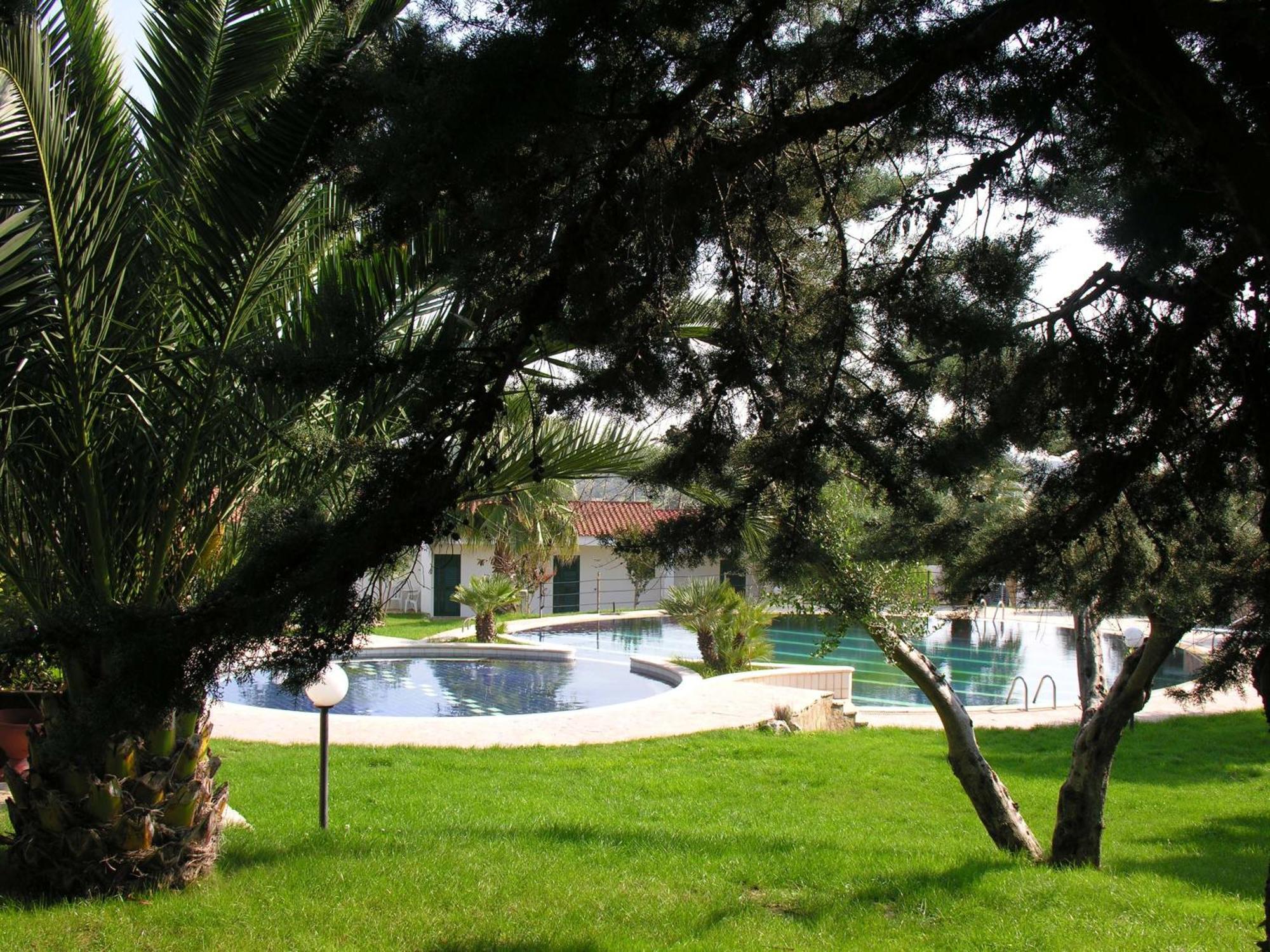 Citta Bianca Country Resort Ostuni Bagian luar foto